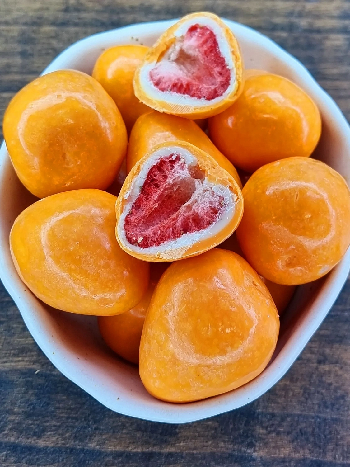 картинка Клубника "OrangBERRY" сублимированная в шоколадной глазури от интернет-магазина орехов и сухофруктов Нават