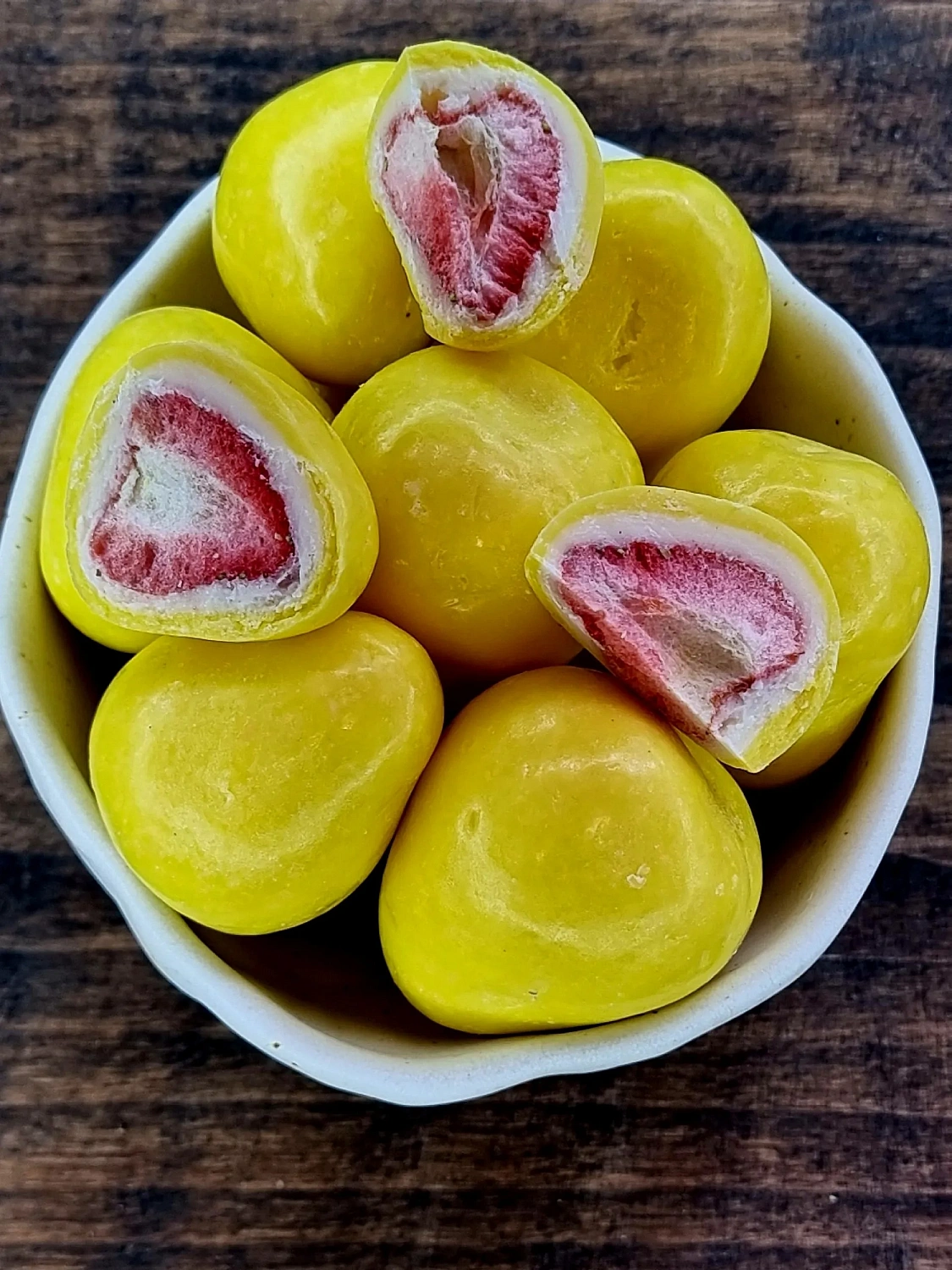 картинка Клубника "LemonBERRY" сублимированная в шоколадной глазури от интернет-магазина орехов и сухофруктов Нават